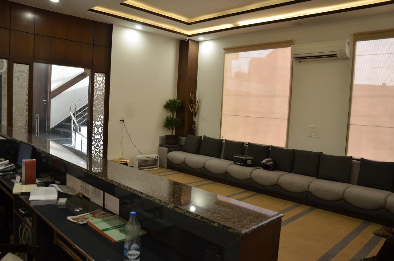 Hotel Fortune Blue Sikar Luaran gambar