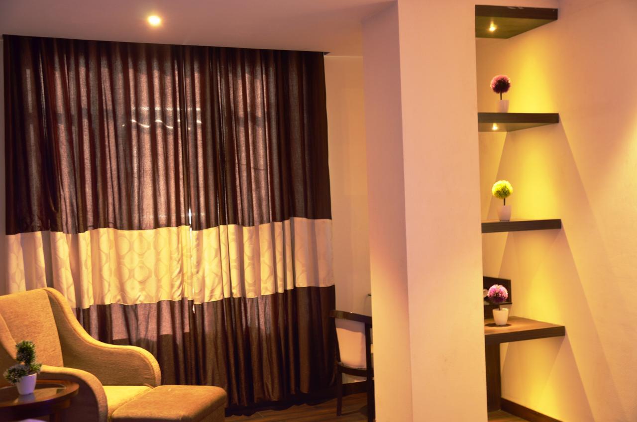 Hotel Fortune Blue Sikar Luaran gambar